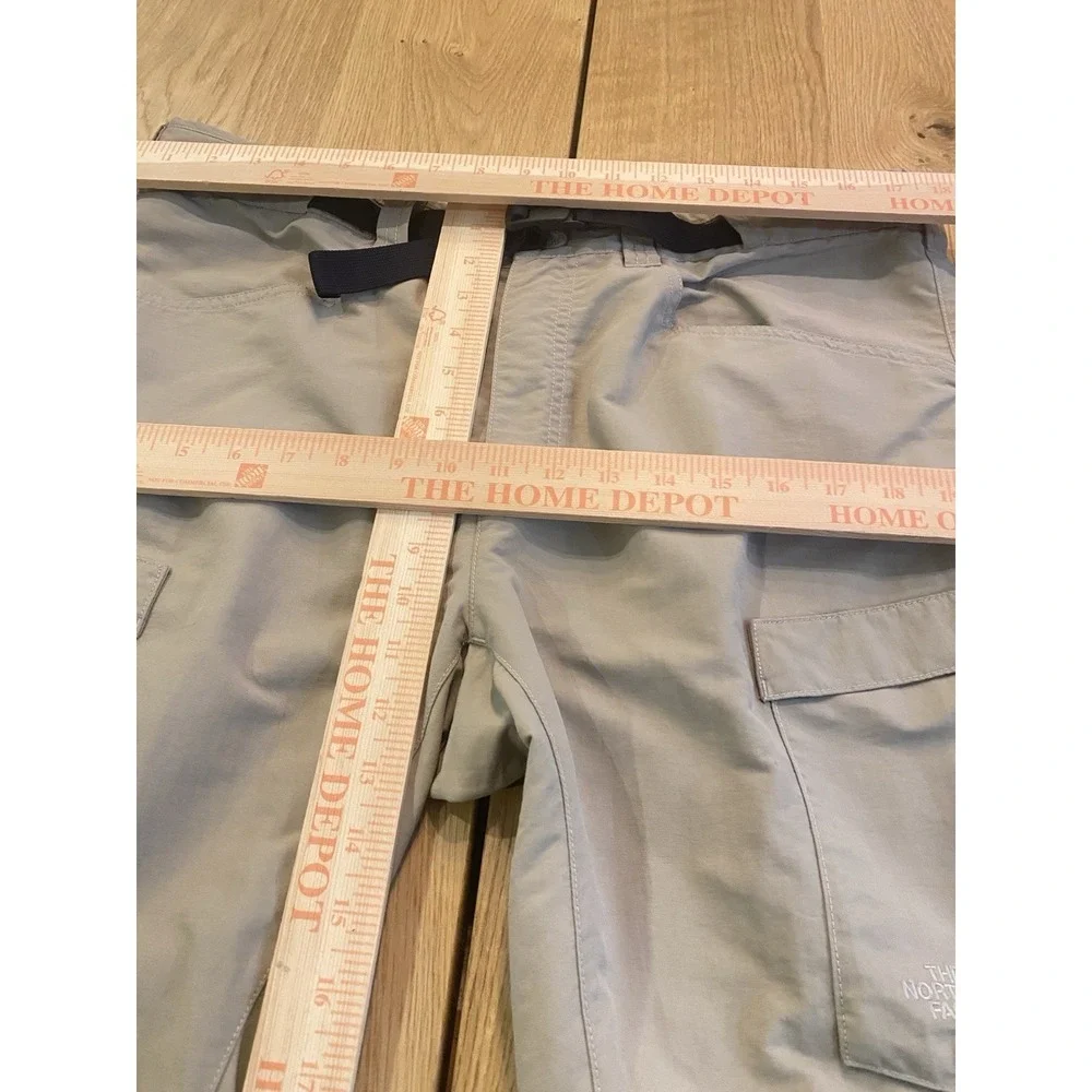 The North Face Men's Convertible Cargo Belted Paramount Peak Zip Off 36x32